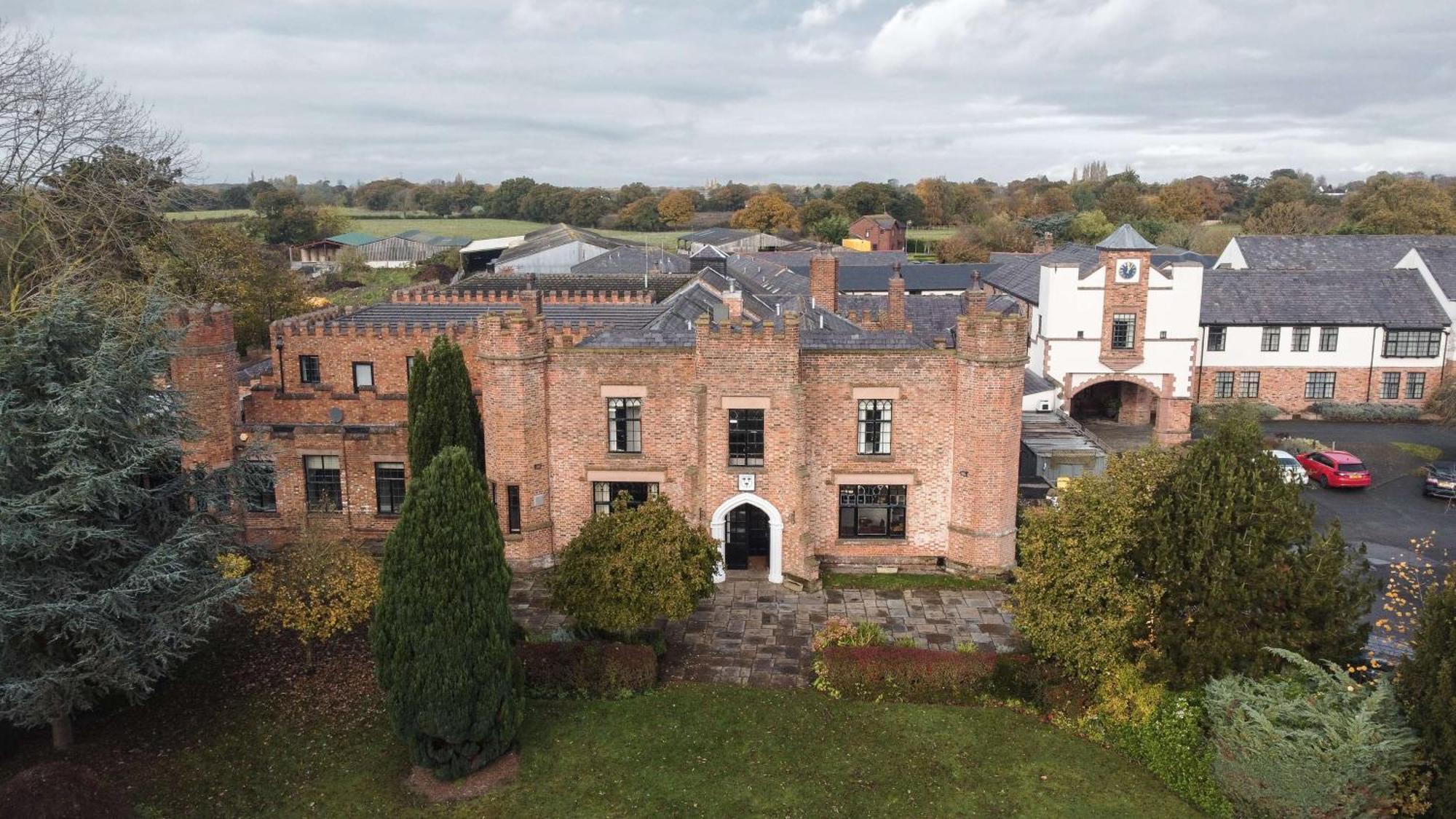 Crabwall Manor & - Bw Signature Collection Hotel